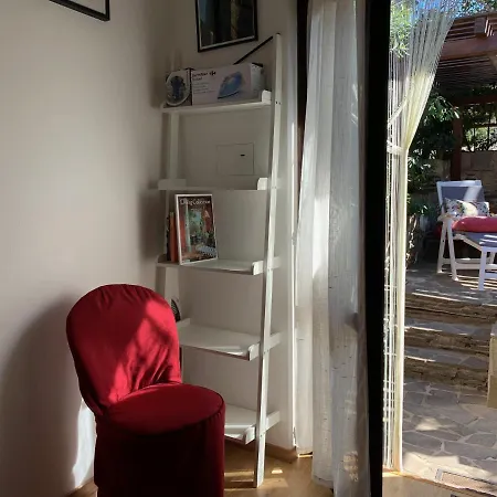 La Casa Di Paulette Holiday home Stintino